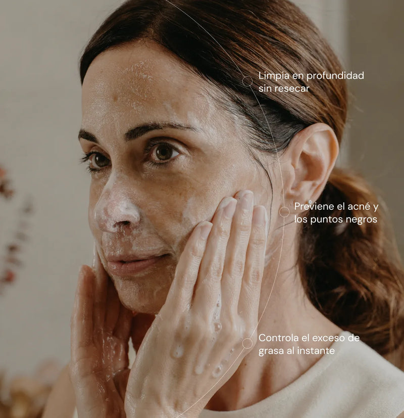 Gel limpiador facial
